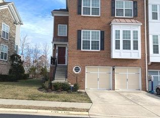 25468 Hopton House Ter, Chantilly, VA 20152