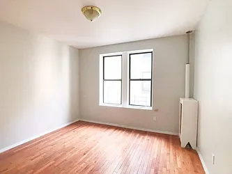 Rented by Ledvech Group