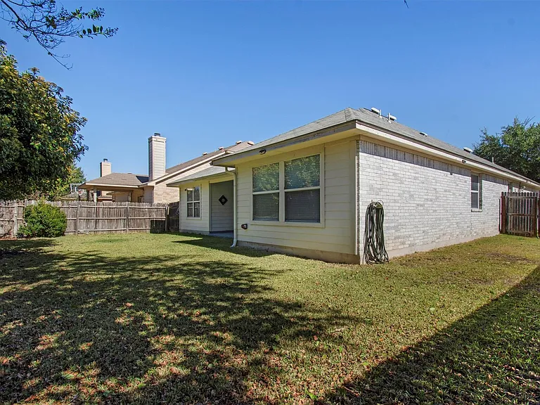 3300 Winding Shore Ln — Photo 33