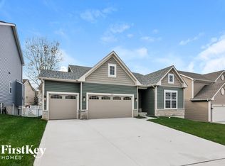 809 Caspian Dr, Wentzville, MO 63385