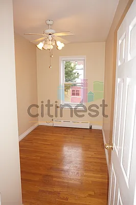 Rented by Citi Nest Group LLC | media 32