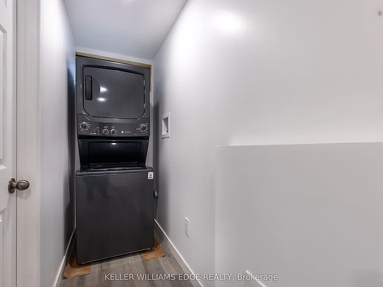598 Mapledale Ave — Photo 8