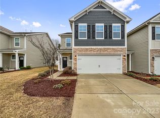 2432 Palmdale Walk Dr, Fort Mill, SC 29708