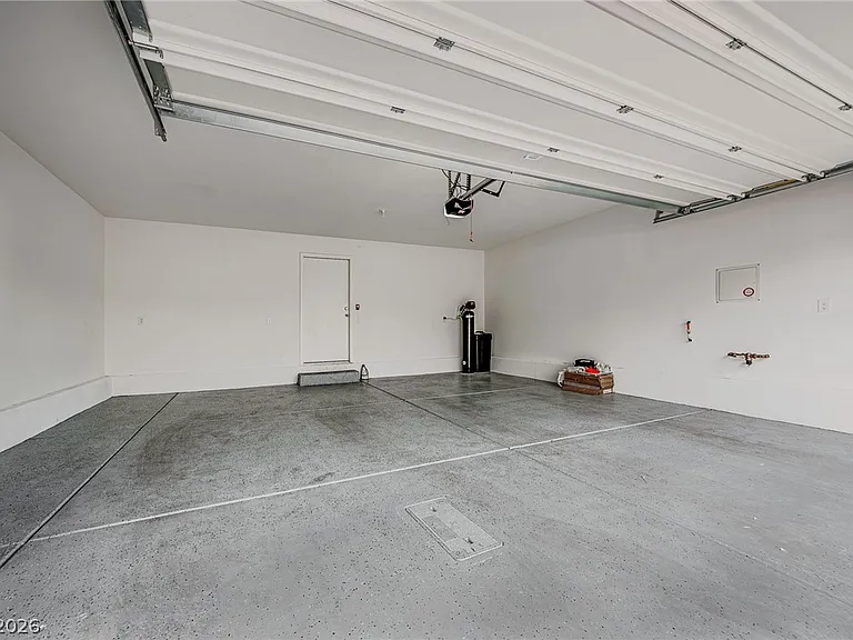 9644 Axel Falls Ave — Photo 26