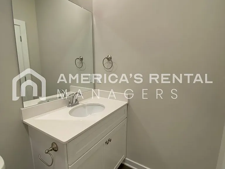 15662 Capstone Blvd — Photo 16
