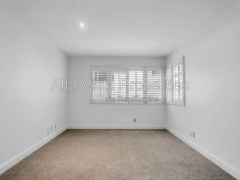7635 Eads Ave #108 — Photo 23