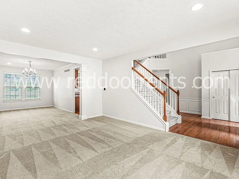 4712 Pebblepointe Pass — Photo 10