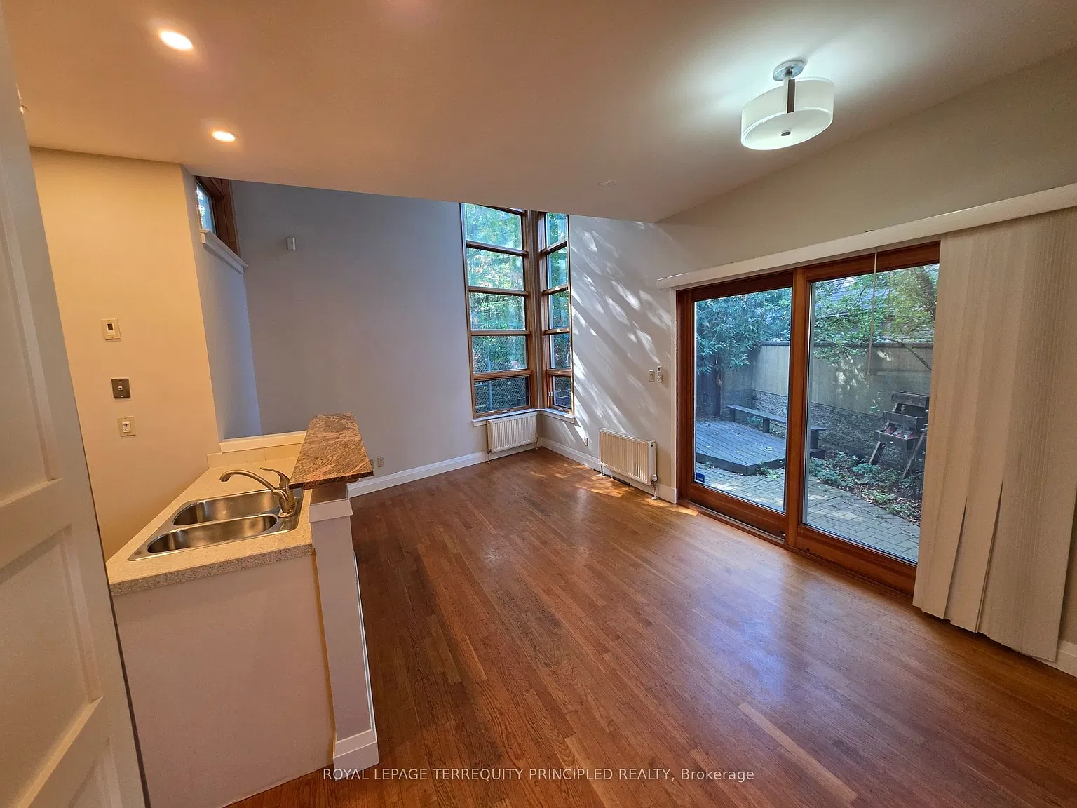 3 bed, $3,400 — Photo 4