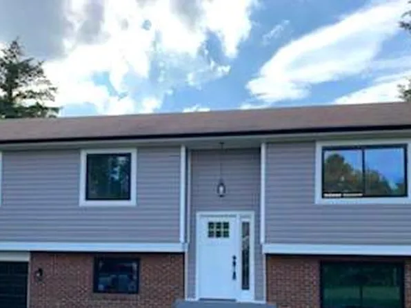 6417 Lancaster Dr, Warrenton, VA 20187