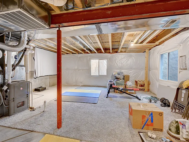 4713 Helena St — Photo 22