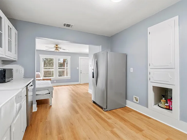 304 Bomar St — Photo 5