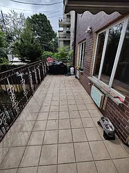 Rented by Apple Exclusive Realty Inc