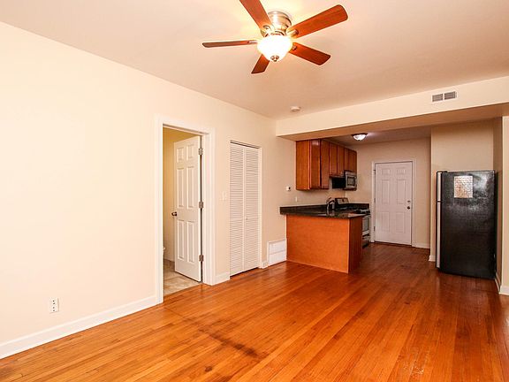 3rd image of 3126 N Kimball Ave APT 1E