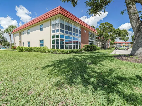 26 Pine Arbor Ln APT 201, Vero Beach, FL 32962