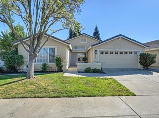 9052 Pembridge Dr, Elk Grove, CA 95624