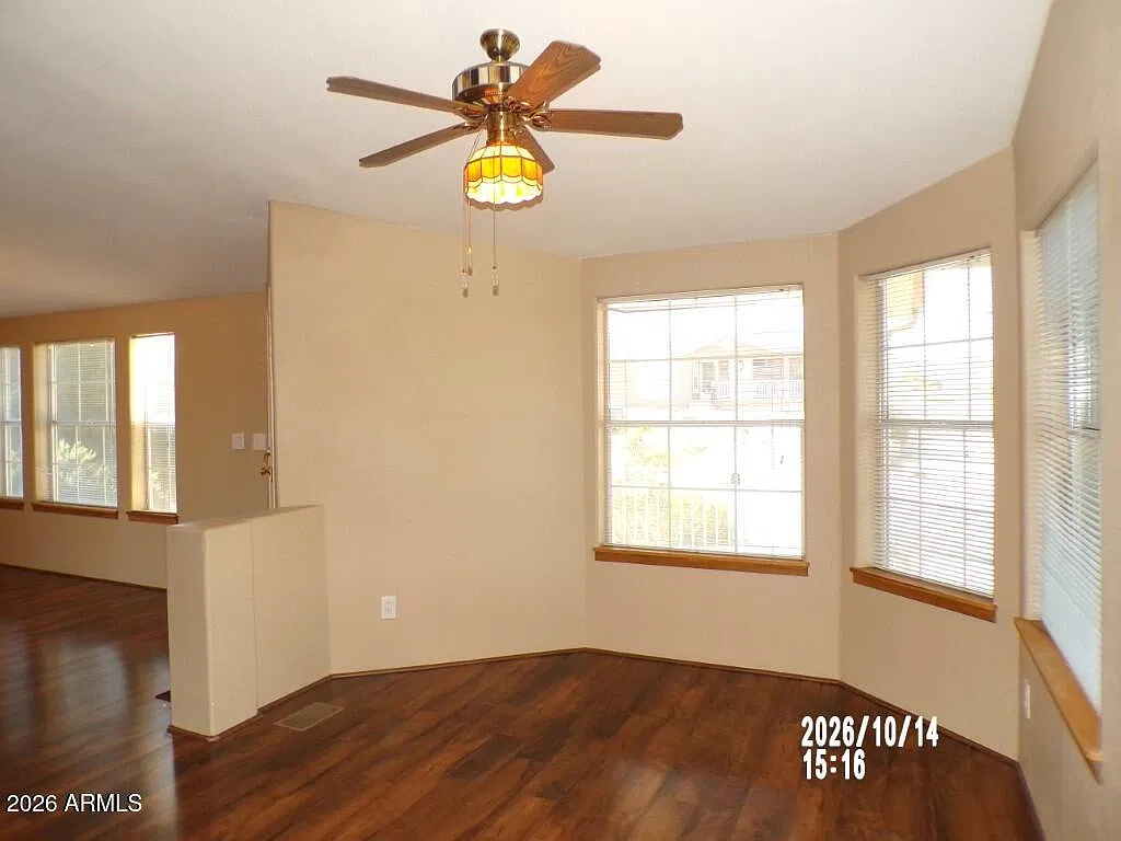 2 bed, 2.5 bath, 1681 sqft, $1,995 — Photo 4