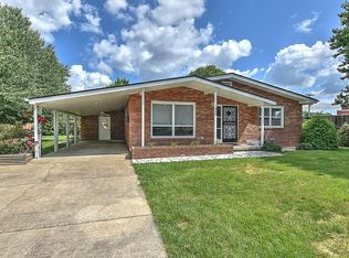 1808 Sherwood Pl, Kingsport, TN 37664
