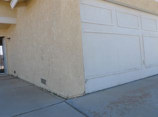15596 Tonekai Rd APT C, Apple Valley, CA 92307