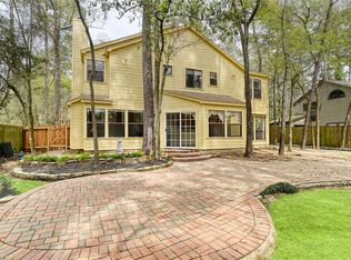 34 S Mossrock Rd, Spring, TX 77380