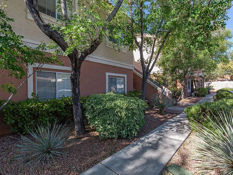 10553 Pine Glen Ave #205 — Photo 4