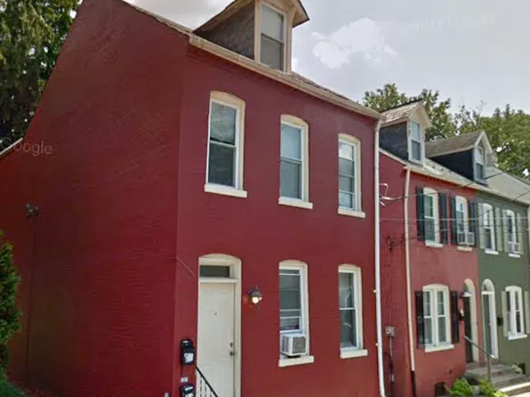 529 Chester St APT 1, Lancaster, PA 17602