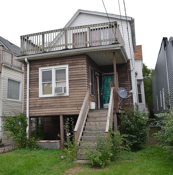 2nd image of 10456 S Avenue H