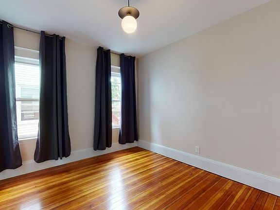 4th image of 20 Alcott St #1-B
