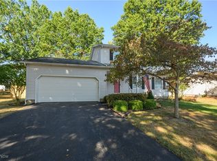3270 Glenbrook Dr, Barberton, OH
