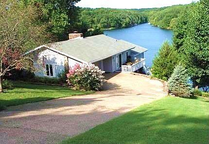 1st image of 54 Churchill Dr
