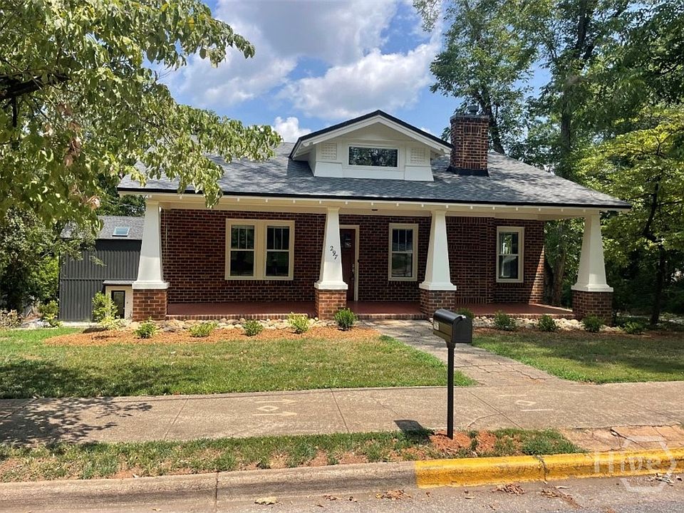 1st image of 297 Morton Ave