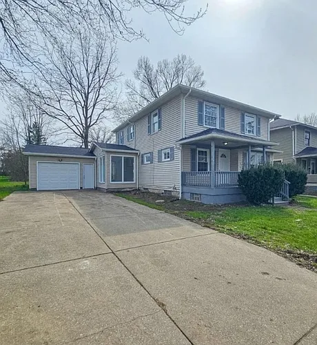 429 E Indianola Ave #2 Photo 1