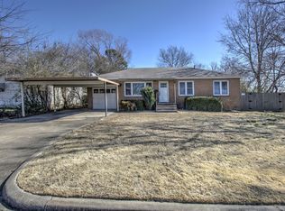368 Edgewood Ave, Bartlesville, OK 74006