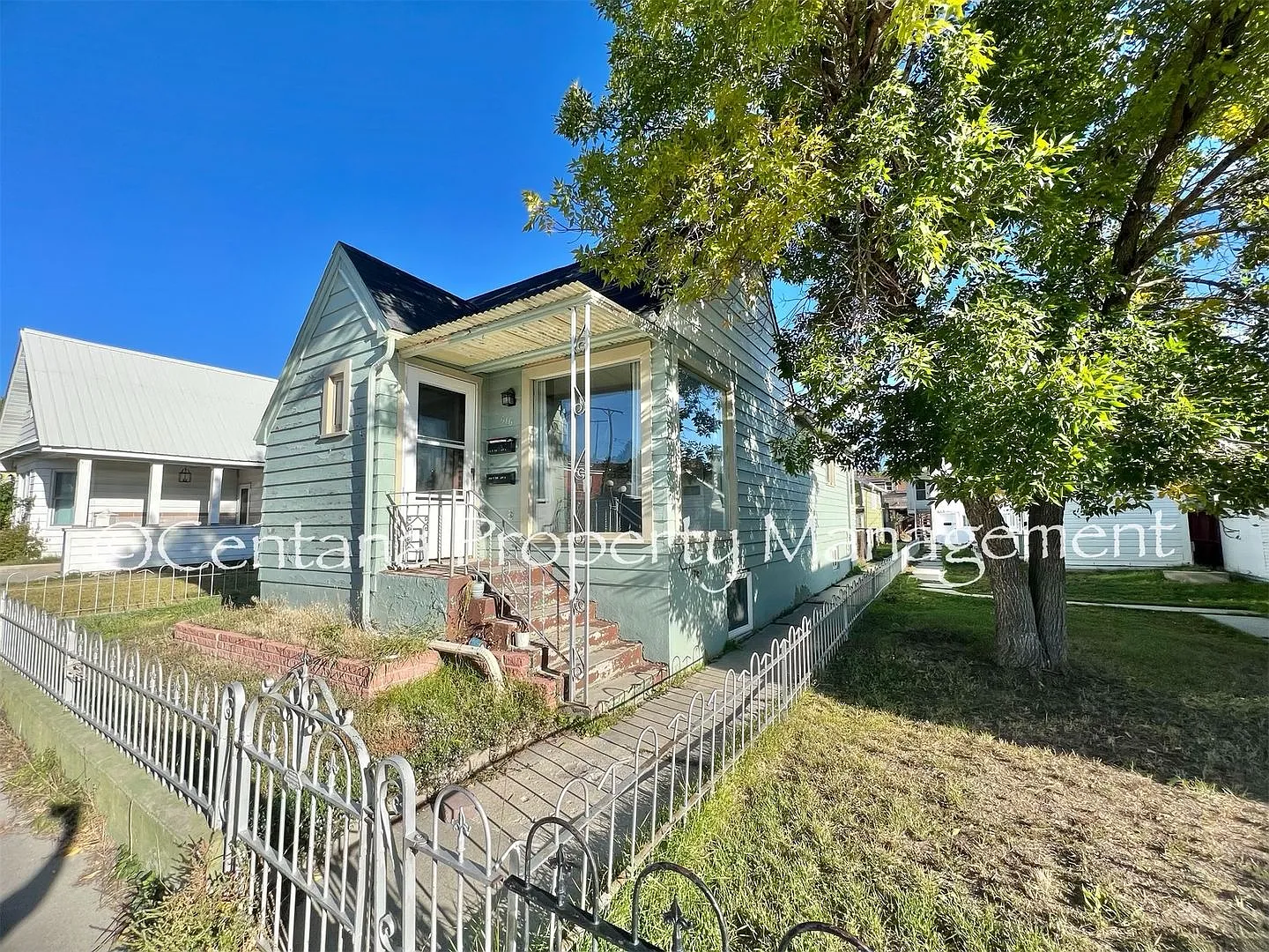 616 E. Fourth — Photo 1