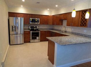 306 Meridian St APT 4, Boston, MA 02128