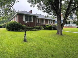 75 S Greenwood Ave, Ware Shoals, SC 29692