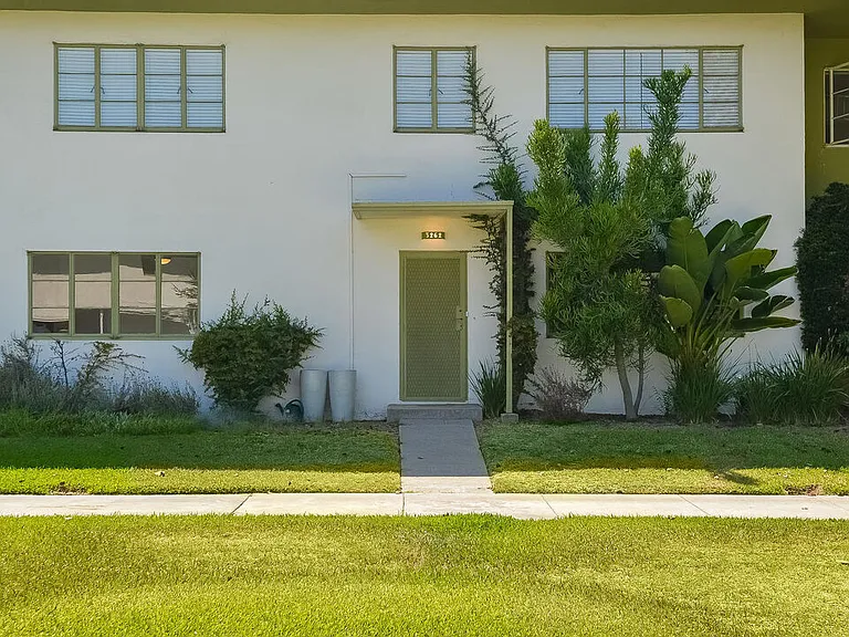 5262 Village Grn — Photo 2