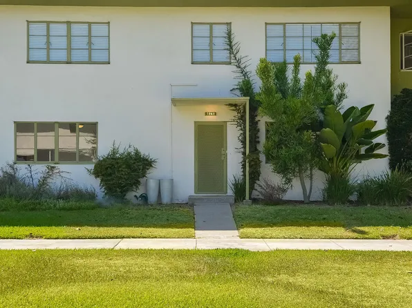 5262 Village Grn, Los Angeles, CA 90016