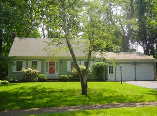 91 Hillhurst Ln, Rochester, NY 14617