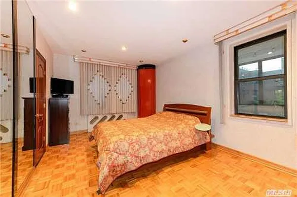 Sold by Exit Kingdom Realty | media 1