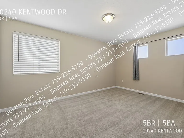 10240 Kentwood Dr — Photo 80