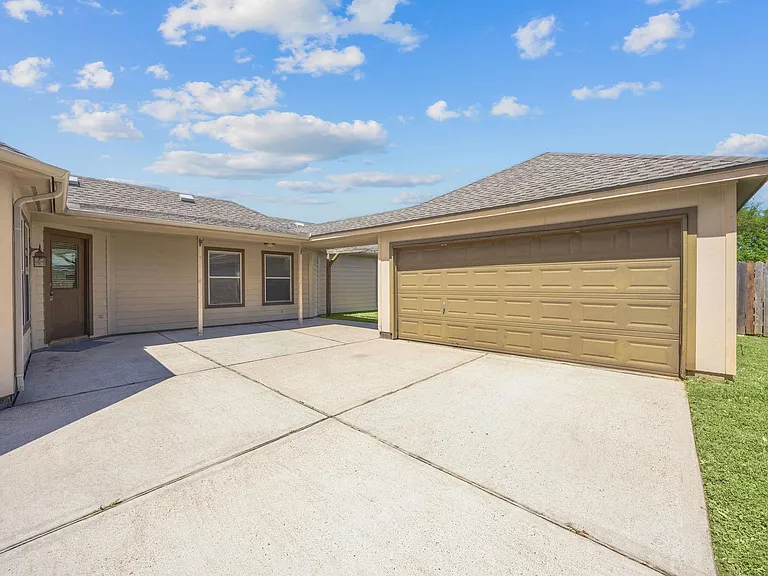 20602 Naples Terrace Ln — Photo 20