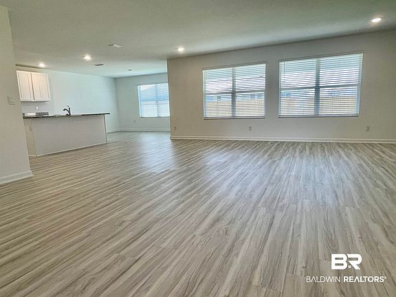 2nd image of 8743 Sea Star Cir