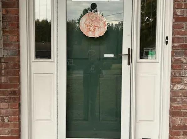 90 Rahlene Drive, Southington, CT 06489