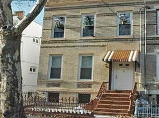 1729 Summerfield St, Flushing, NY 11385