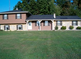 9352 N Jake Gayle Rd, Commiskey, IN 47227