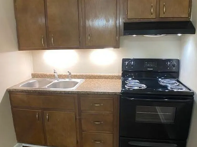 730 Sir Echo Dr #9 — Photo 18