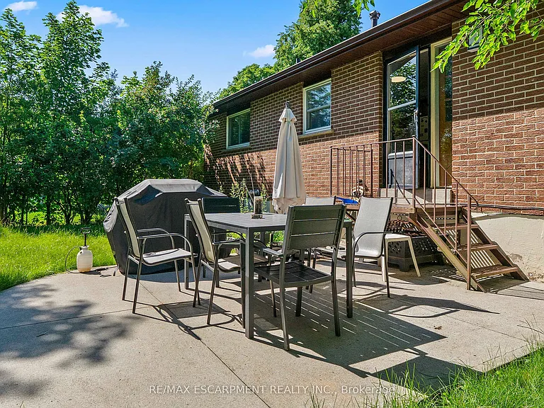 2506 Yarmouth Cres — Photo 35