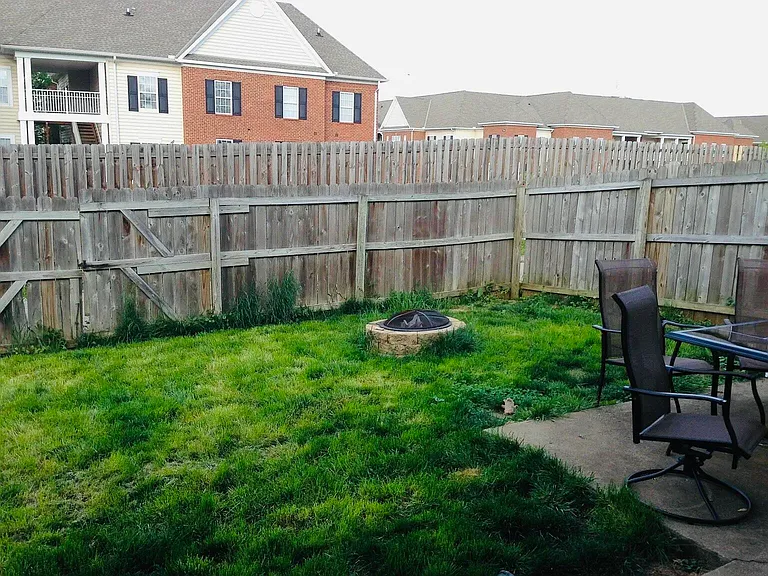 379 Bucoto Ct — Photo 3