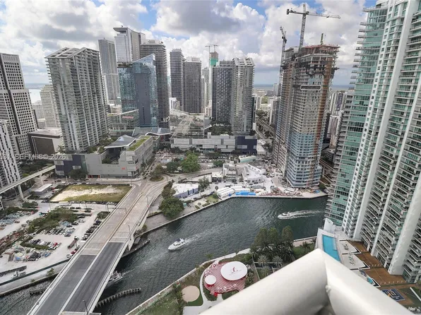 350 S Miami Ave #4110, Miami, FL 33130