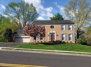 7939 Donegal Ln, Springfield, VA 22153